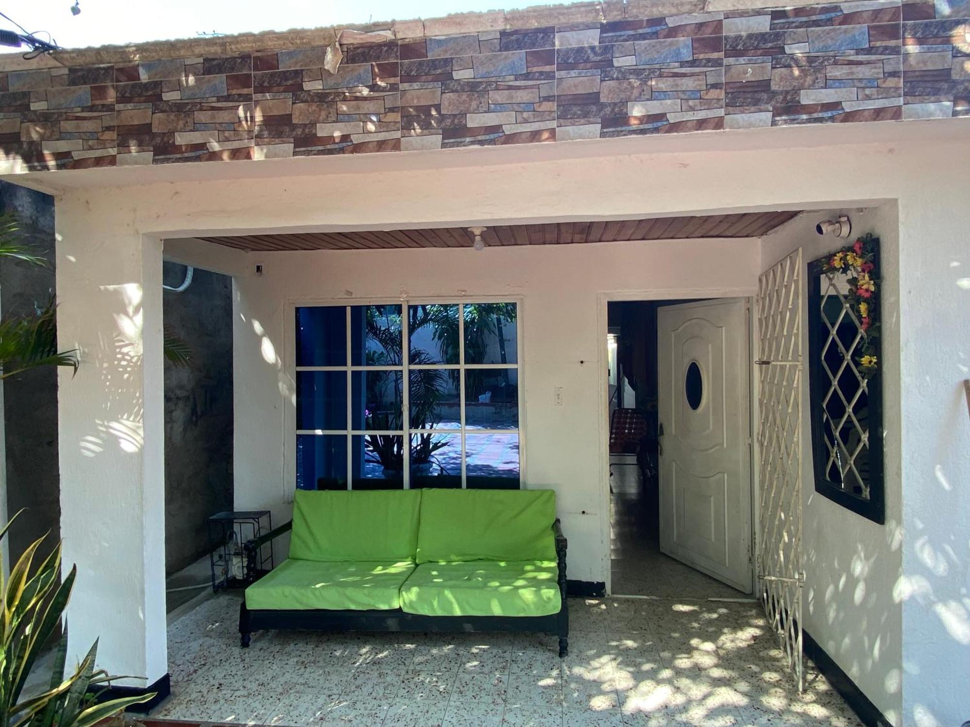 Casa Vecina Hostal 圣玛尔塔 外观 照片